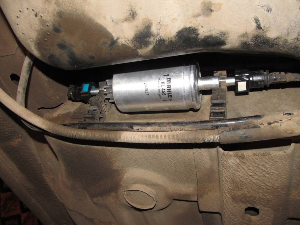 Топливный фильтр (1.8 л дизель с впрыском) - снятие и установка ford focus 1