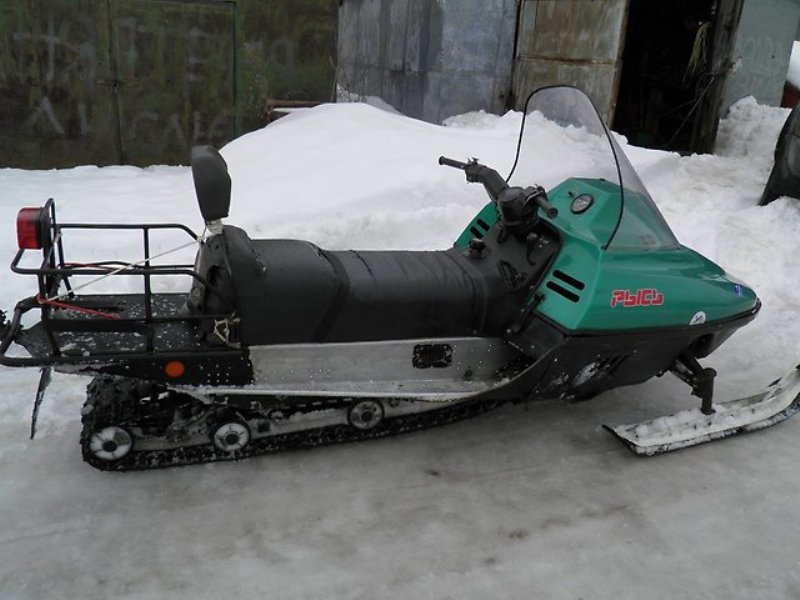 Двигатель для снегохода рысь 680 куб/см двухцилиндровый 4-х тактный мощностью 32 л.с. с электростартом