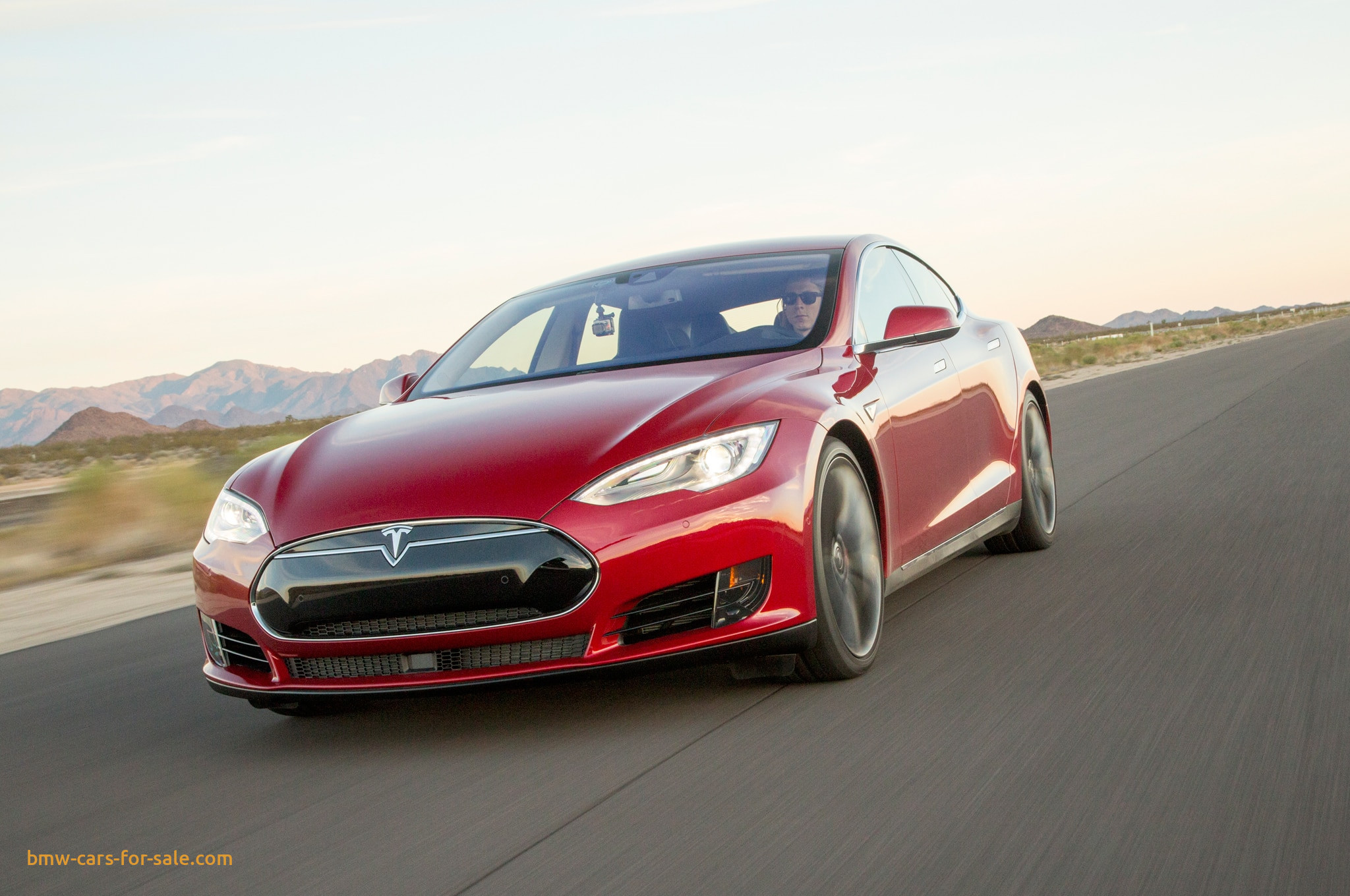 Tesla model s - модельный ряд - обзор - параметры
