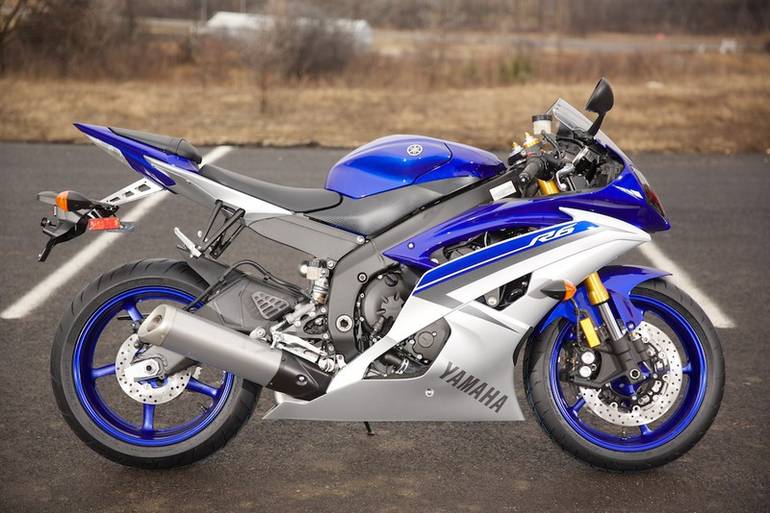Особенности мотоцикла yamaha r6: обзор спорт-байка ямаха yzf р6 в 2021 году — мотоциклы | гонки на мотоциклах