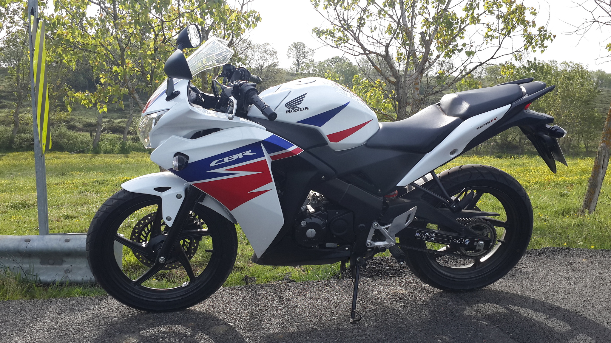 Обзор honda cbr 125 r