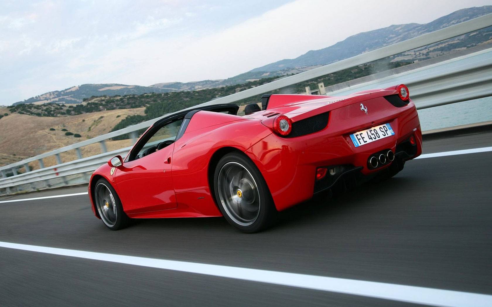 Ferrari 458 italia итальянский суперкар за $272 000