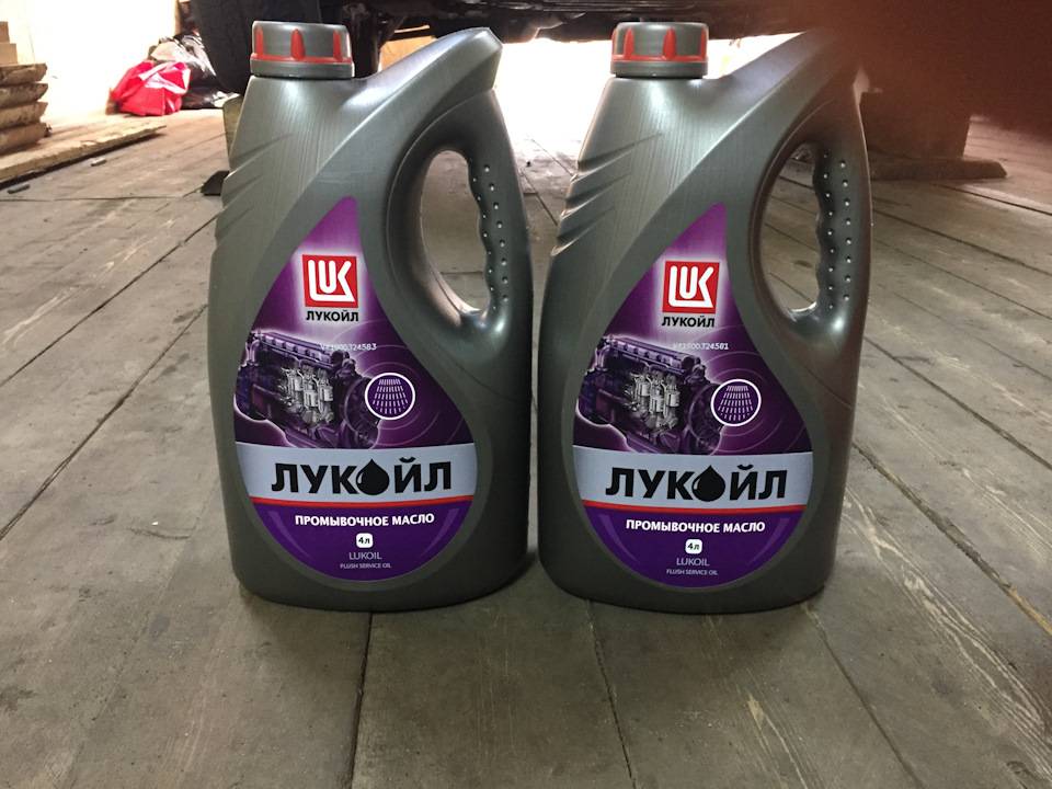 Выбор лучшего промывочного масла для мотора