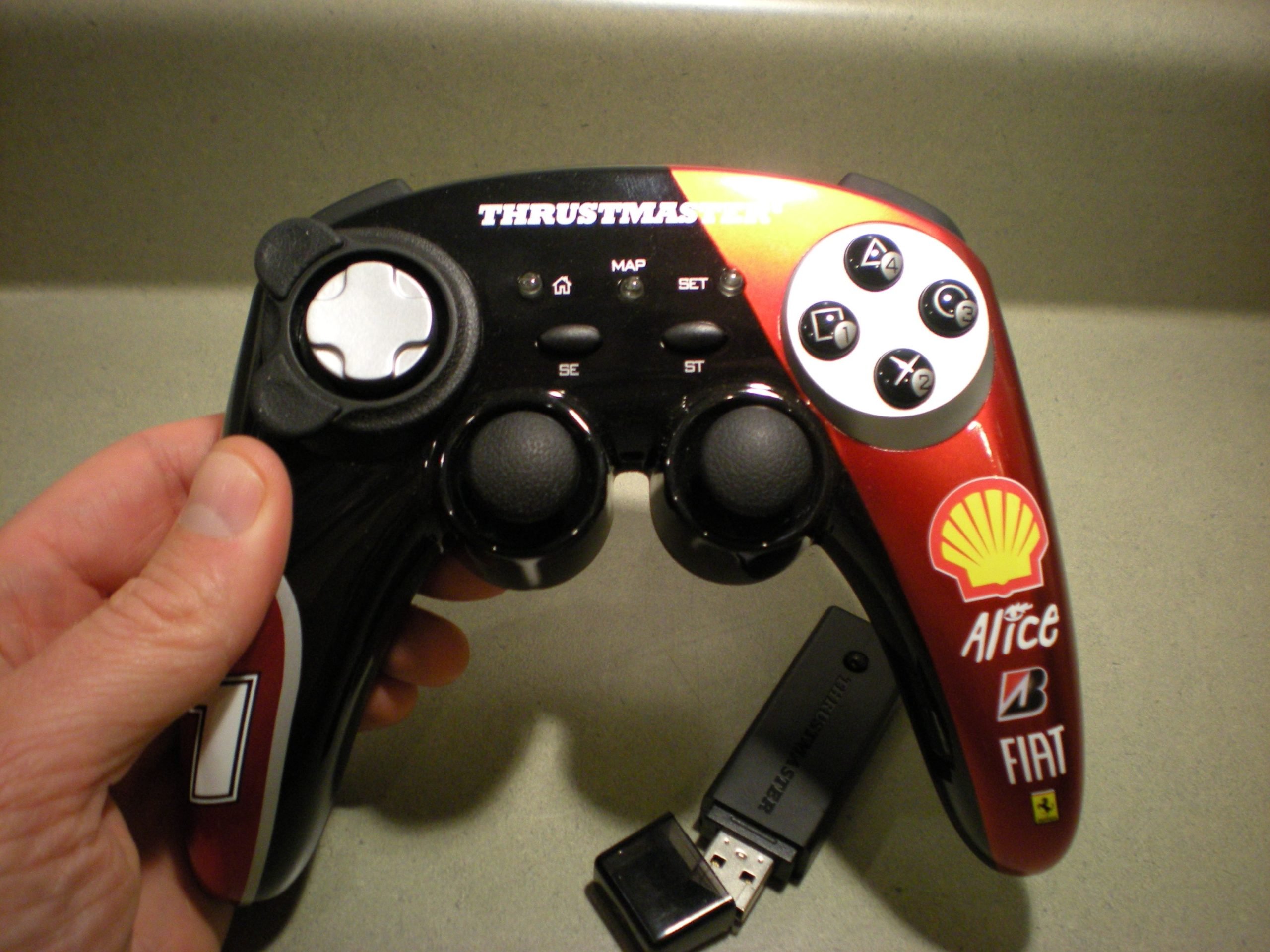 Драйвер для джойстика на пк. Thrustmaster Gamepad Ferrari. Геймпад Thrustmaster Limited Edition Ferrari. Геймпад Thrustmaster Ferrari Wireless Gamepad 430 Scuderia Limited Edition. Thrustmaster Ferrari Wireless Gamepad v.1.