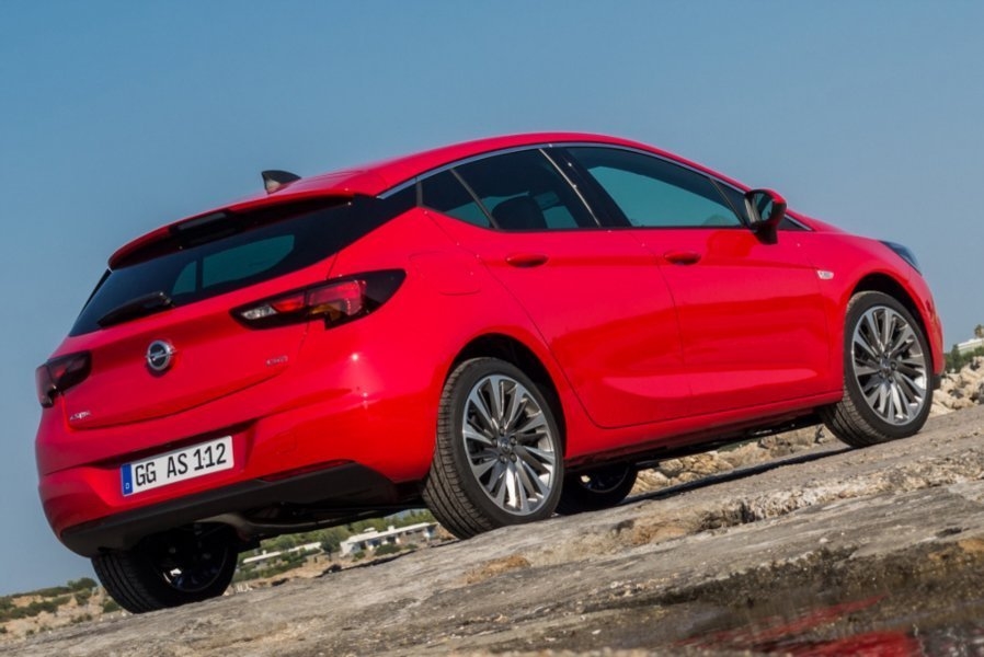 Opel astra j: технические характеристики,фото,видео,обзор,описание,комплектующие