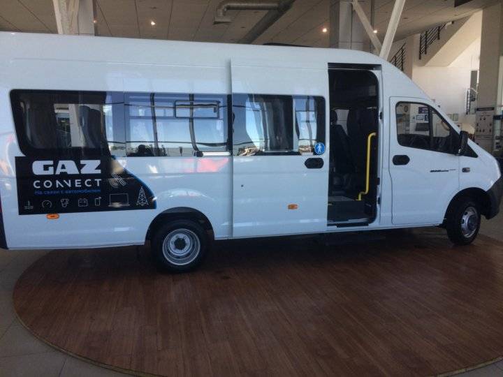 Газ готовит к выпуску удлиненную версию автобуса газель next