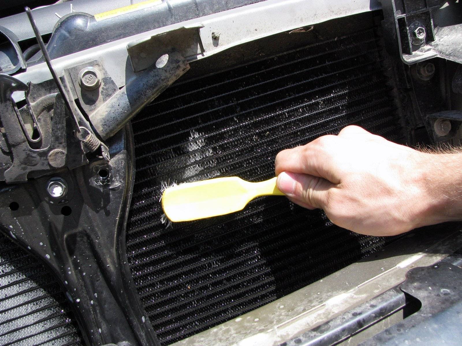 Средства: чем промыть систему охлаждения двигателя от ржавчины и накипи