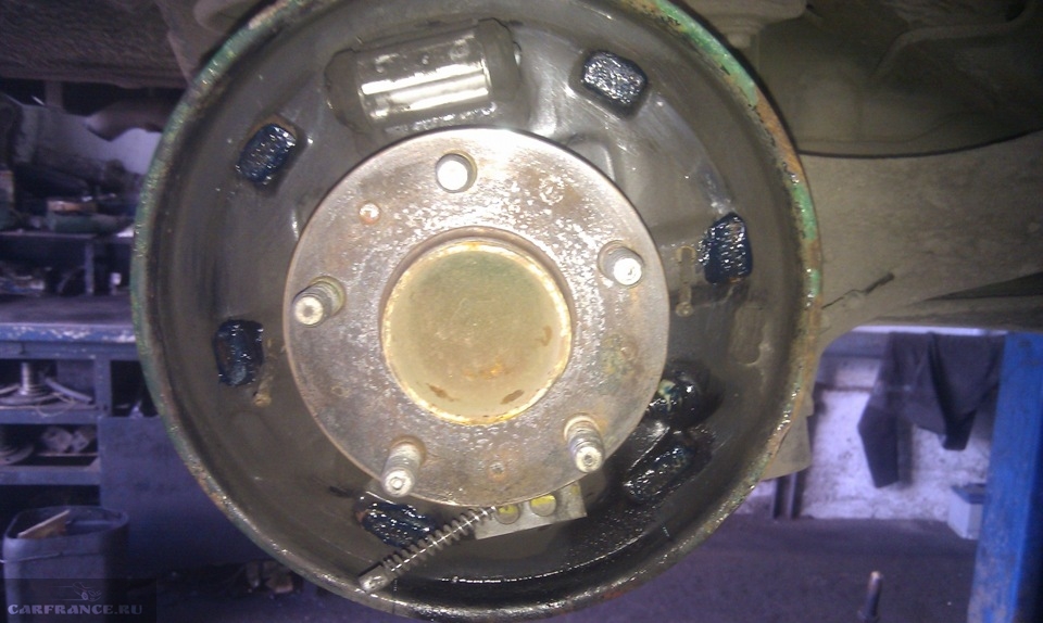 Как заменить задние тормозные колодки на форд фокус 2 дисковые тормоза: освещаем вопрос