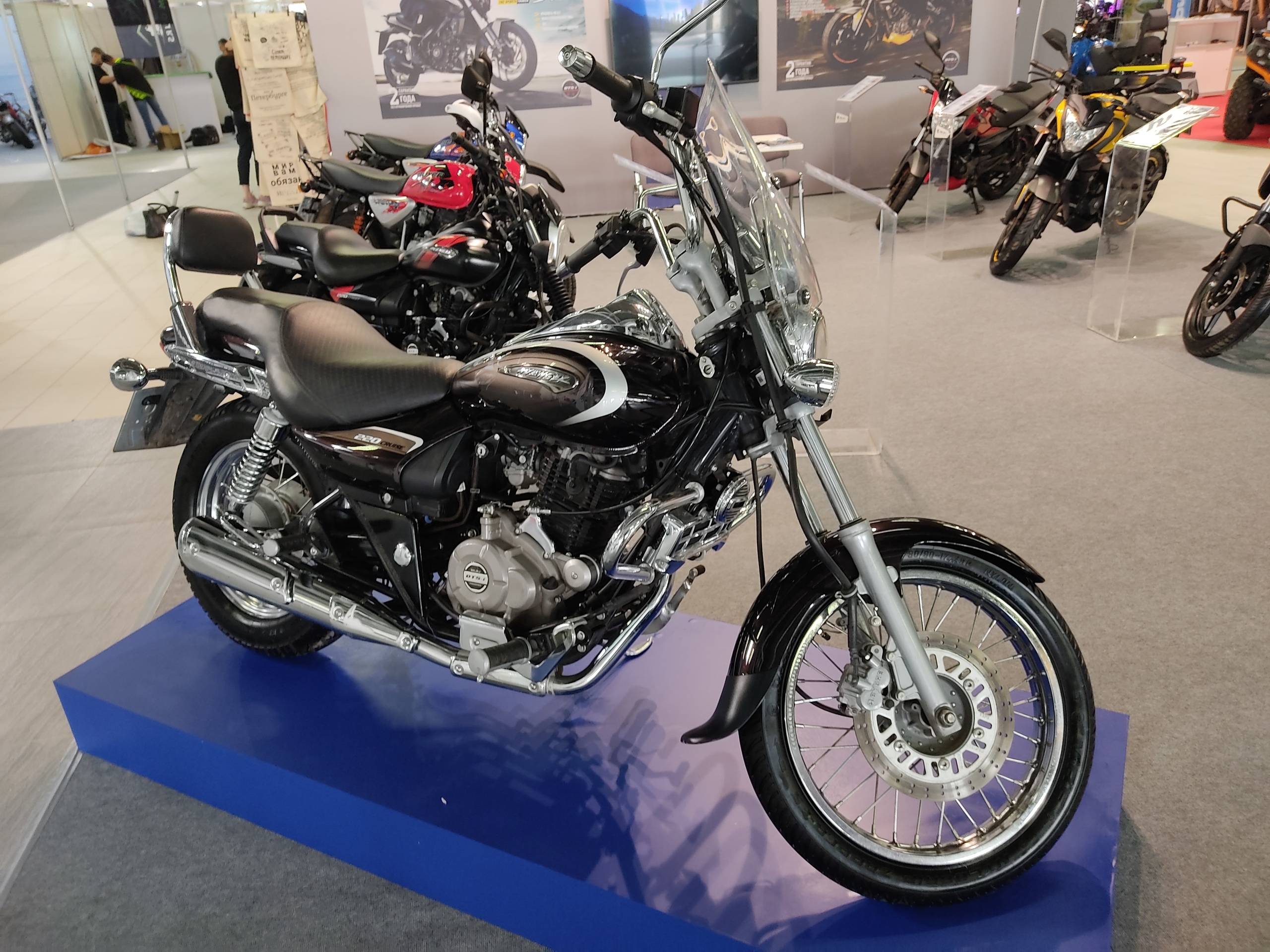Bajaj avenger street 220: достоинства и недостатки, отзывы, технические характеристики