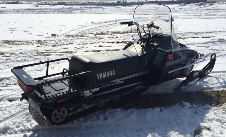 Ямаха браво купить. Yamaha Bravo 250. Ямаха br250t снегоход. Снегоход Ямаха Браво. Снегоход Ямаха 250т.