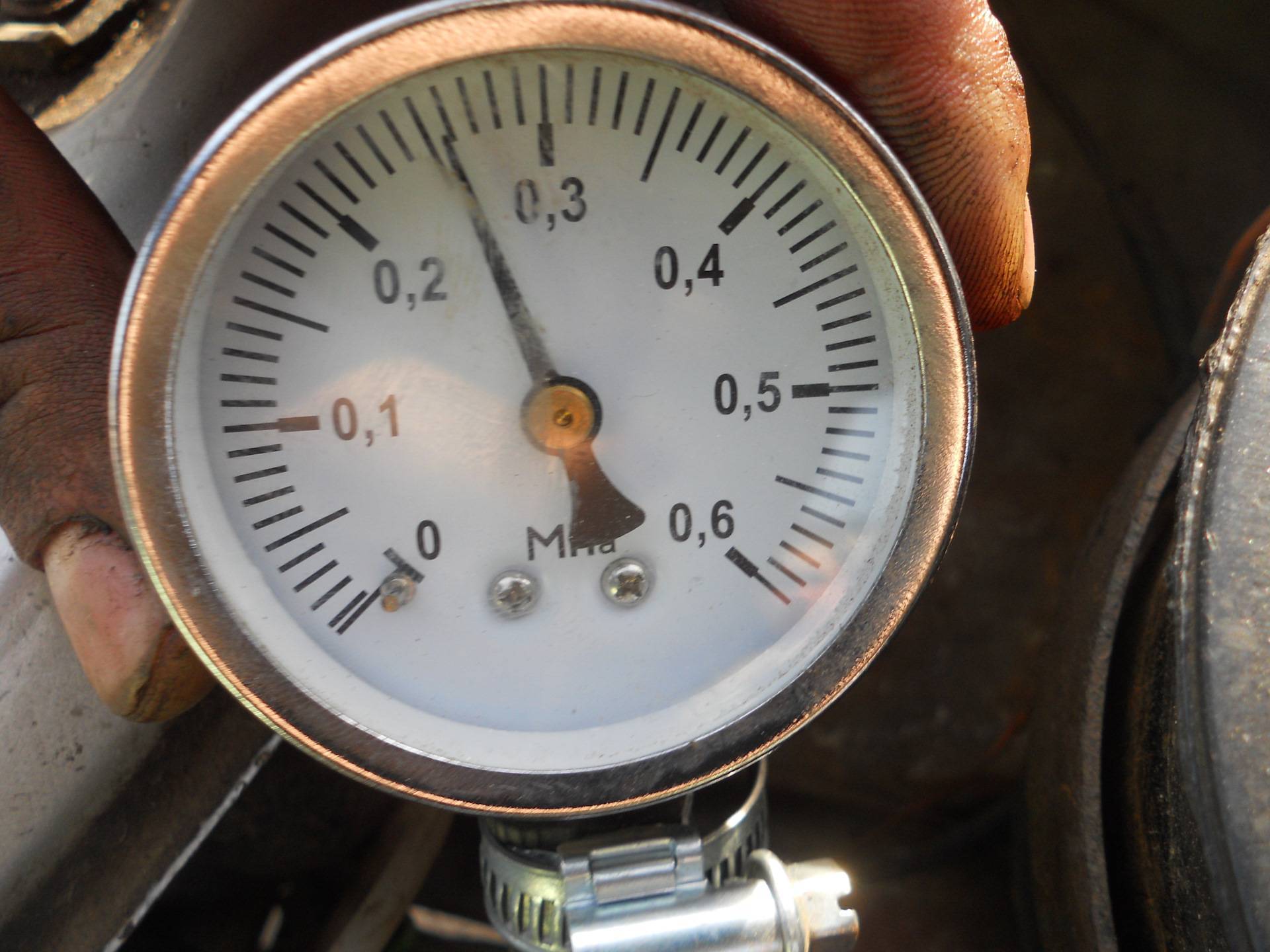Плохое давление масла в двигателе ваз-2112: причины и ремонт