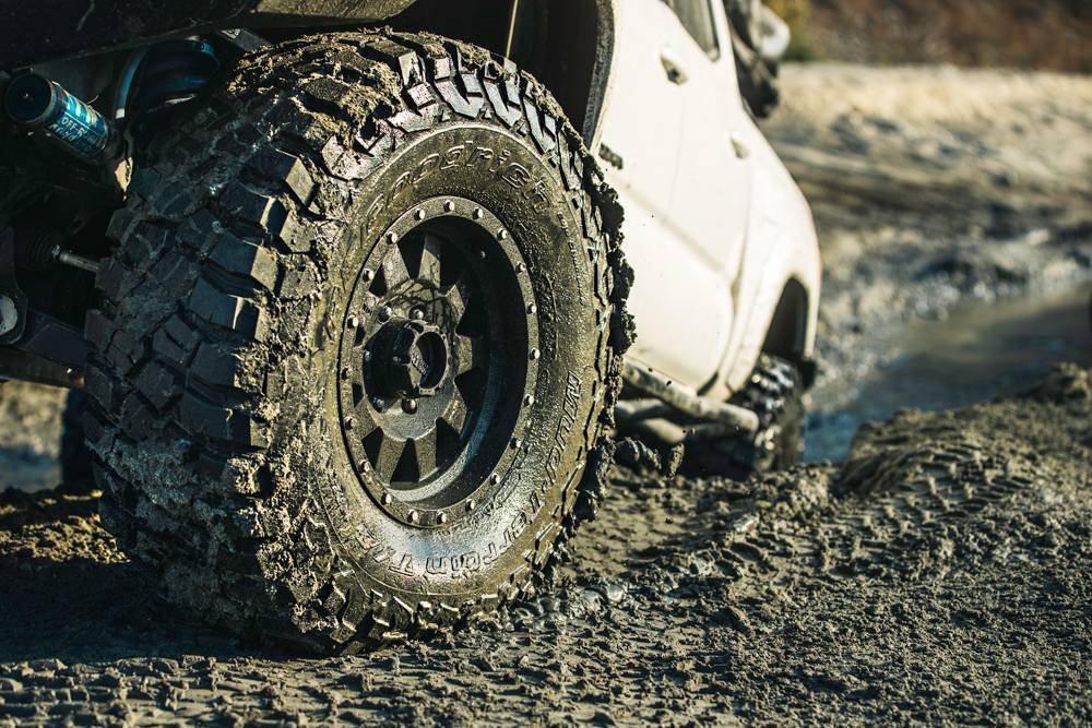 Какие шины на внедорожник лучше подходят для грязи