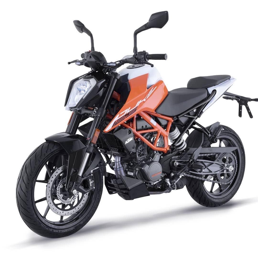 Мотоцикл KTM Duke (КТМ Дюк) 125