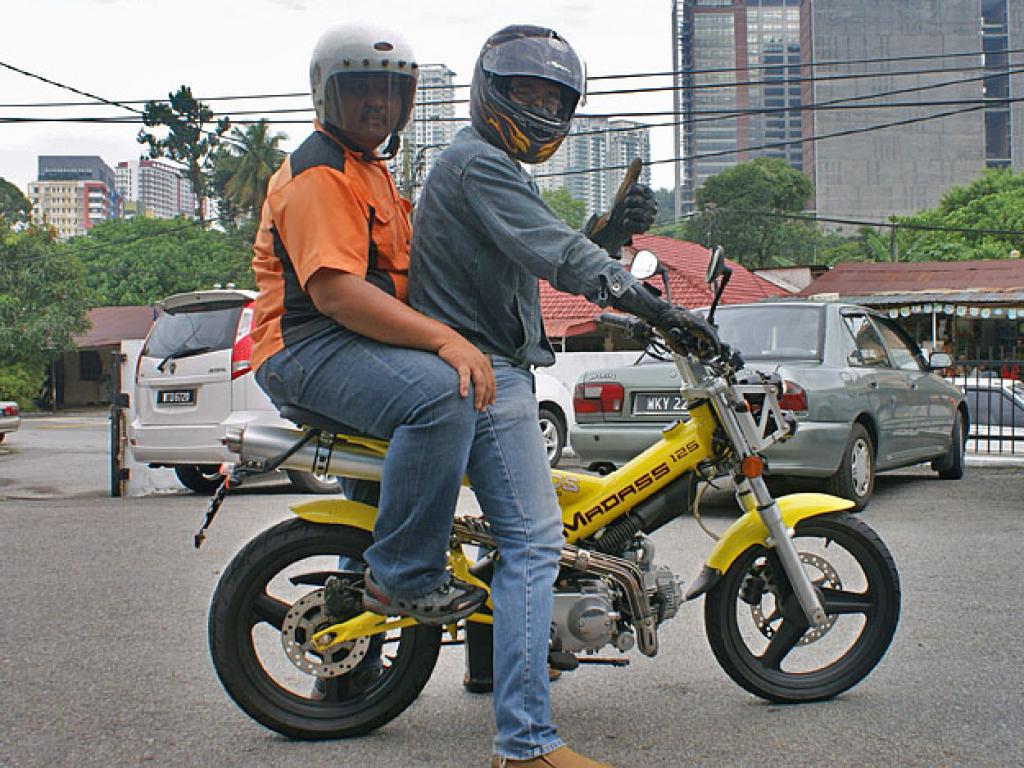 Мотоцикл madass 125 2008: технические характеристики, фото, видео