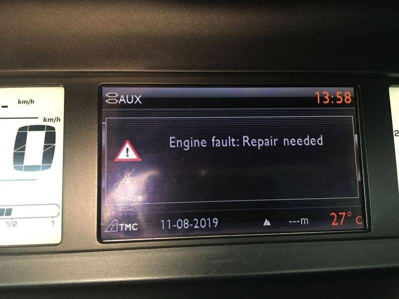 Что значит ошибка engine fault repair needed на Пежо 308