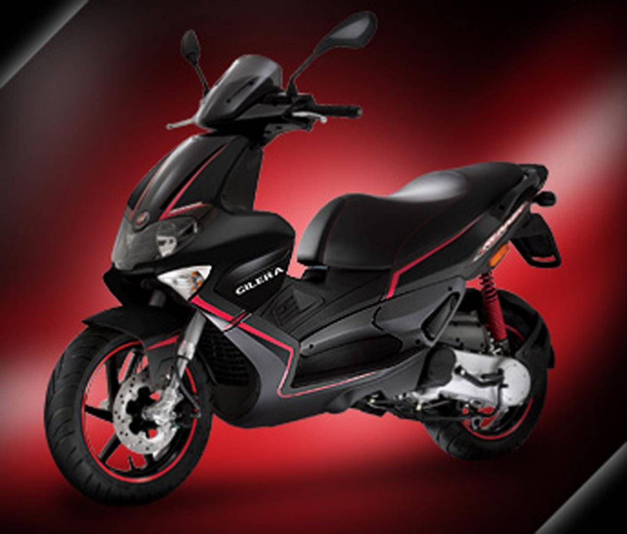 Скутер Gilera Runner