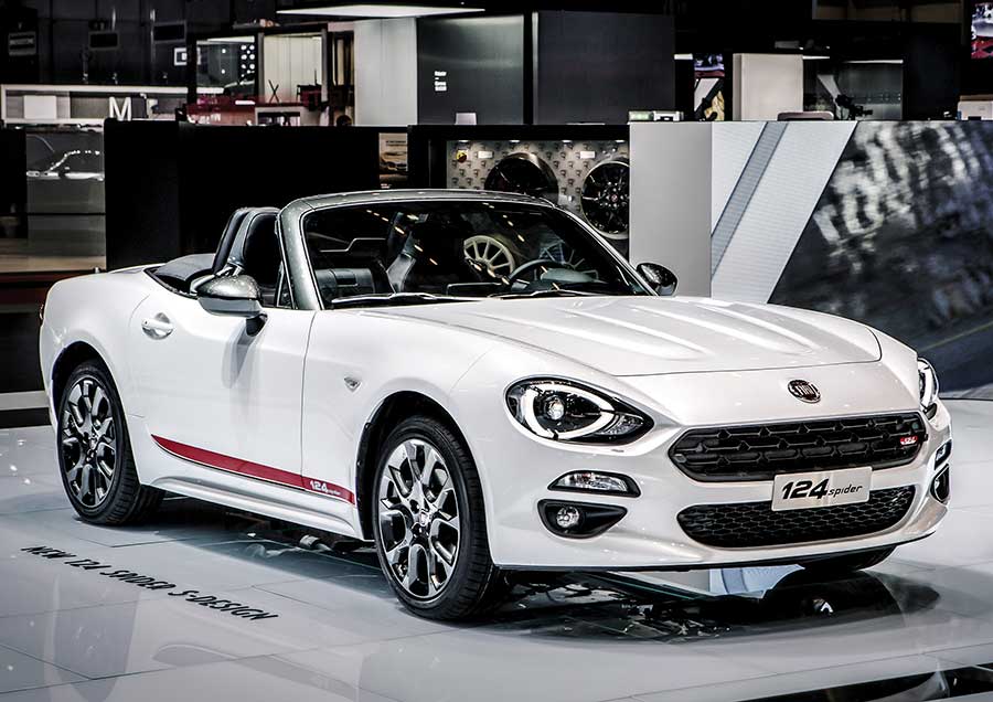 Новый родстер fiat 124 spider блеснет на американской автомобильной выставке