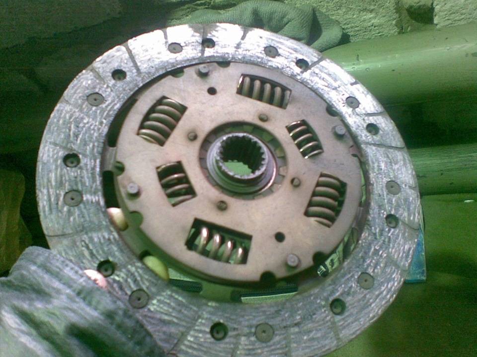 Замена сцепления на ваз 2110 своими руками не снимая коробки